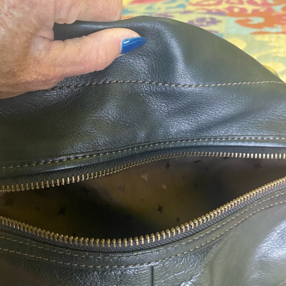FINAL PRICE Fossil Black Leather Shoulder Bag. - Picture 6 of 7